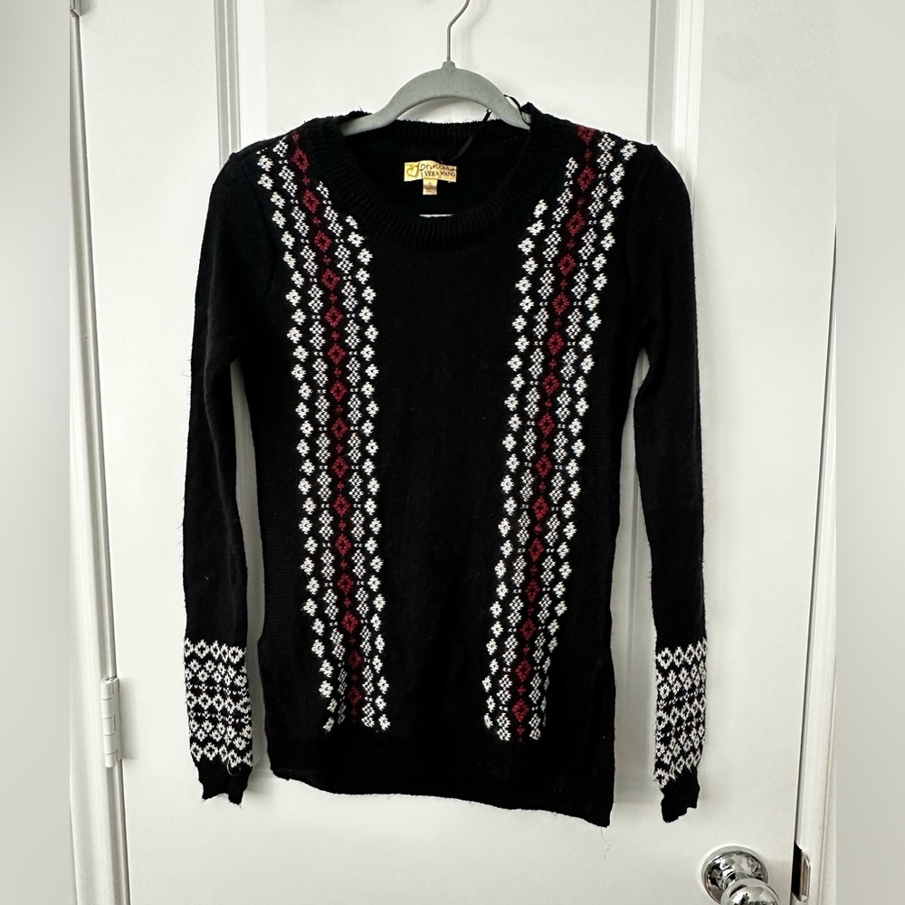 Princess Vera Wang Sweater